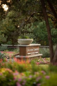 photo of the sign at the Longhorn Commons